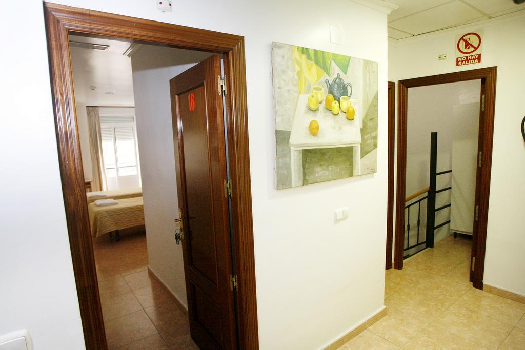 Hostal San Fernando Alicante Exteriér fotografie